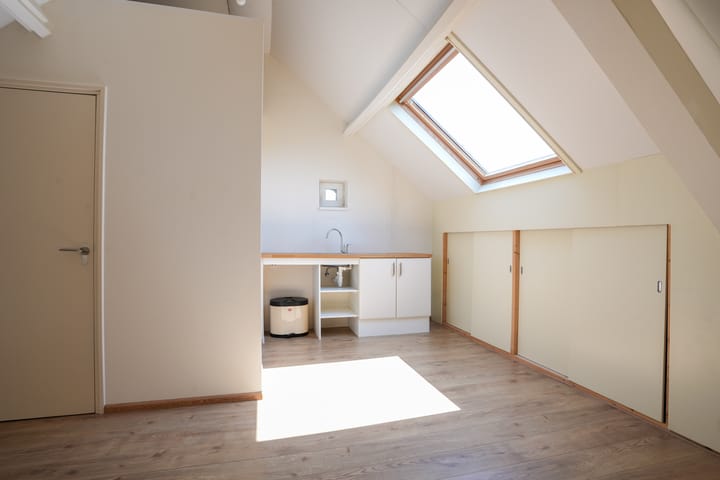 Photo 56 of Elkenraderweg 3