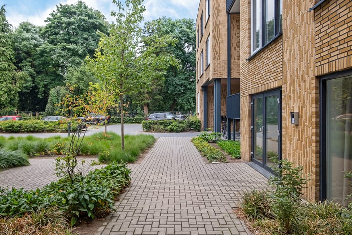 Photo 6 of Deurningerstraat 18-1