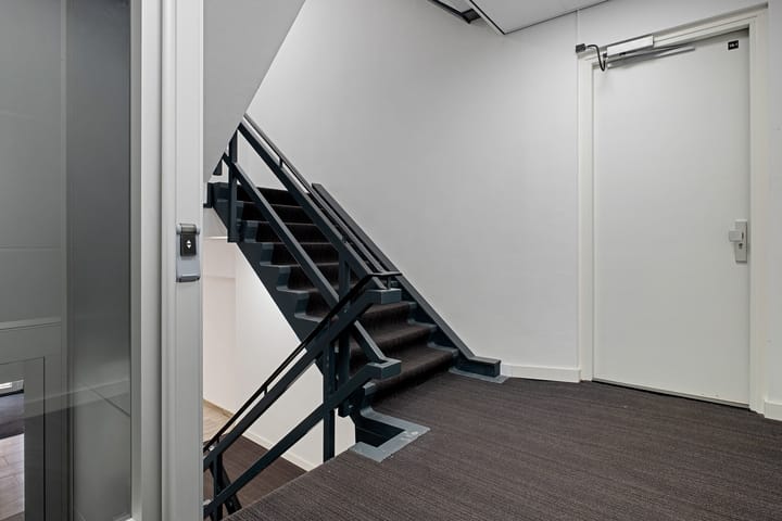 Photo 8 of Deurningerstraat 18-1