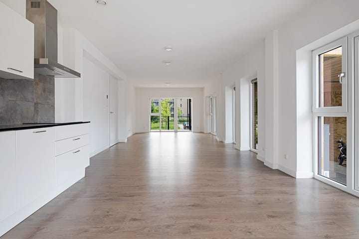 Photo 16 of Deurningerstraat 18-1