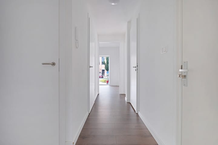 Photo 23 of Deurningerstraat 18-1