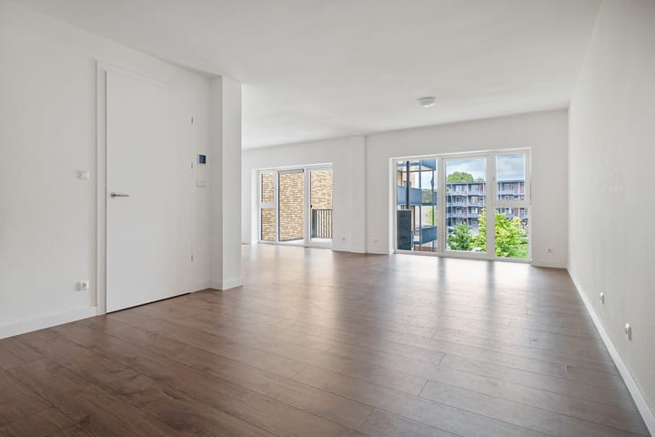 Photo 2 of Deurningerstraat 18-2