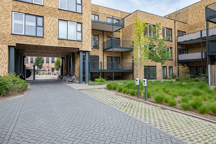 Photo 6 of Deurningerstraat 18-2