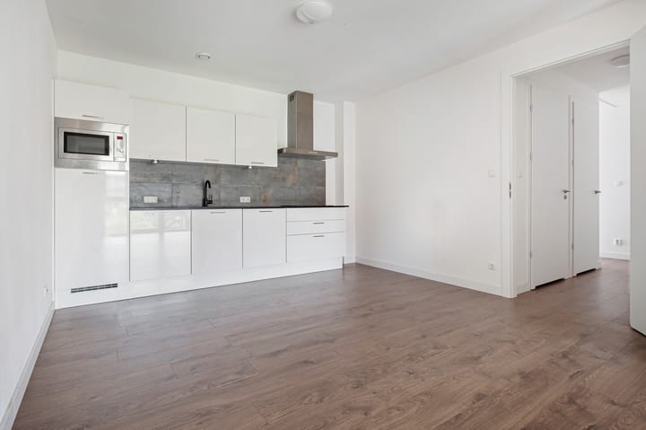 Photo 13 of Deurningerstraat 18-2