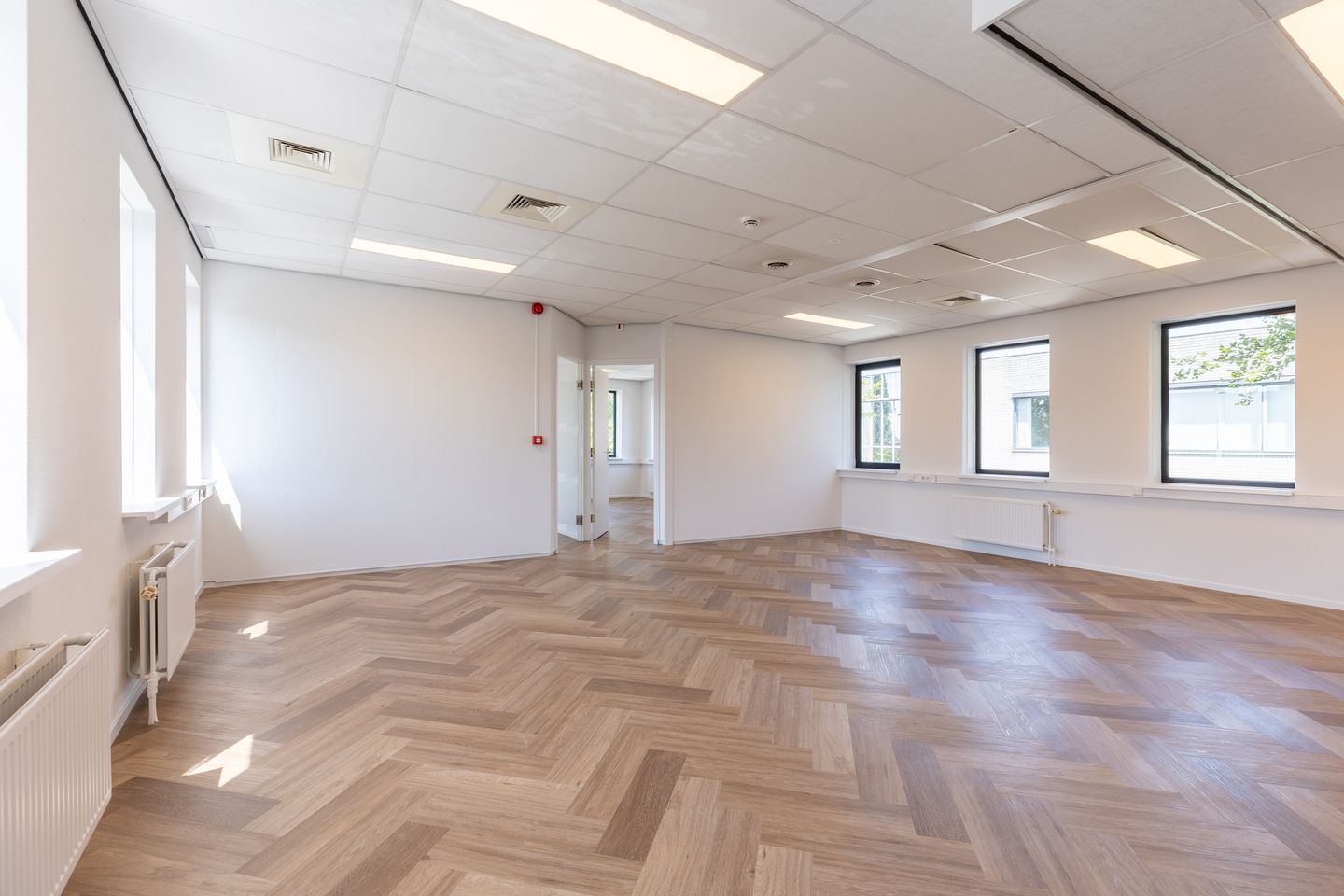 Bekijk foto 4 van Aalsmeerderweg 604-610