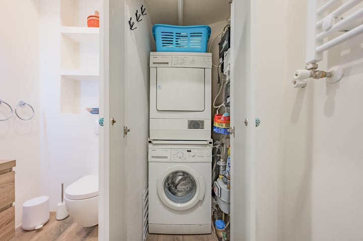 Photo 18 of Staringstraat 8-H