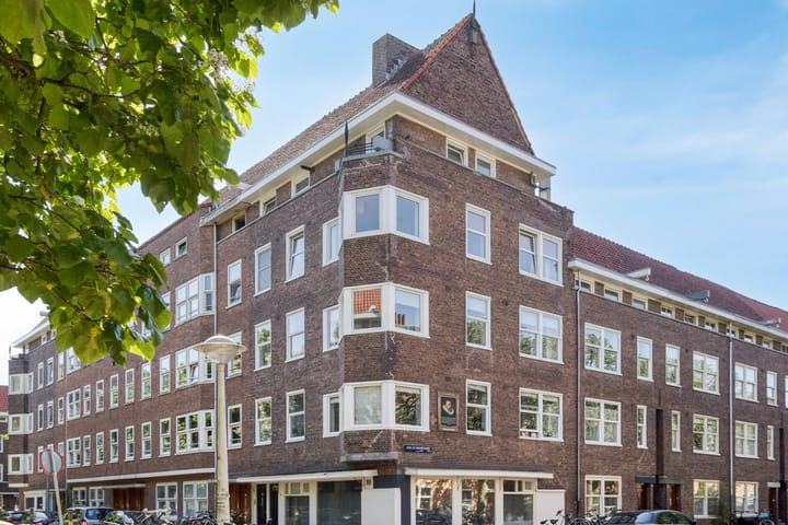 Photo 31 of Pieter van der Doesstraat 59-2