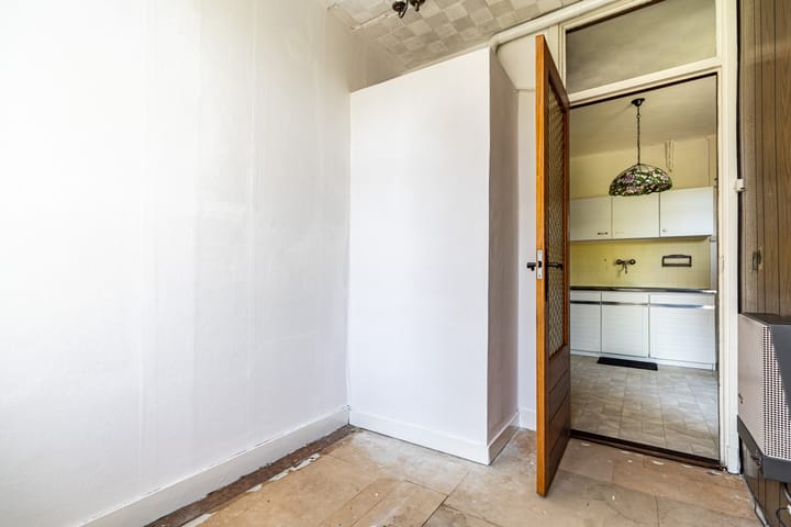 Foto 7 van van Alphenstraat 27