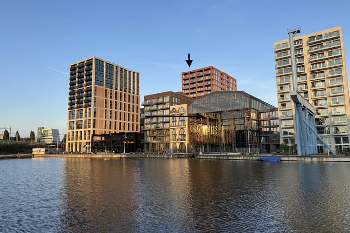 Photo 4 of Oostenburgermiddenstraat 597