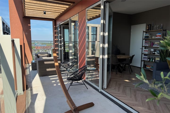 Photo 21 of Oostenburgermiddenstraat 597