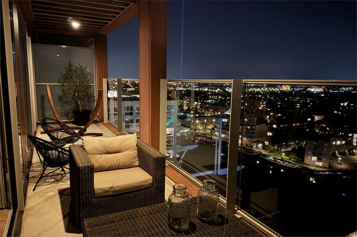 Photo 28 of Oostenburgermiddenstraat 597