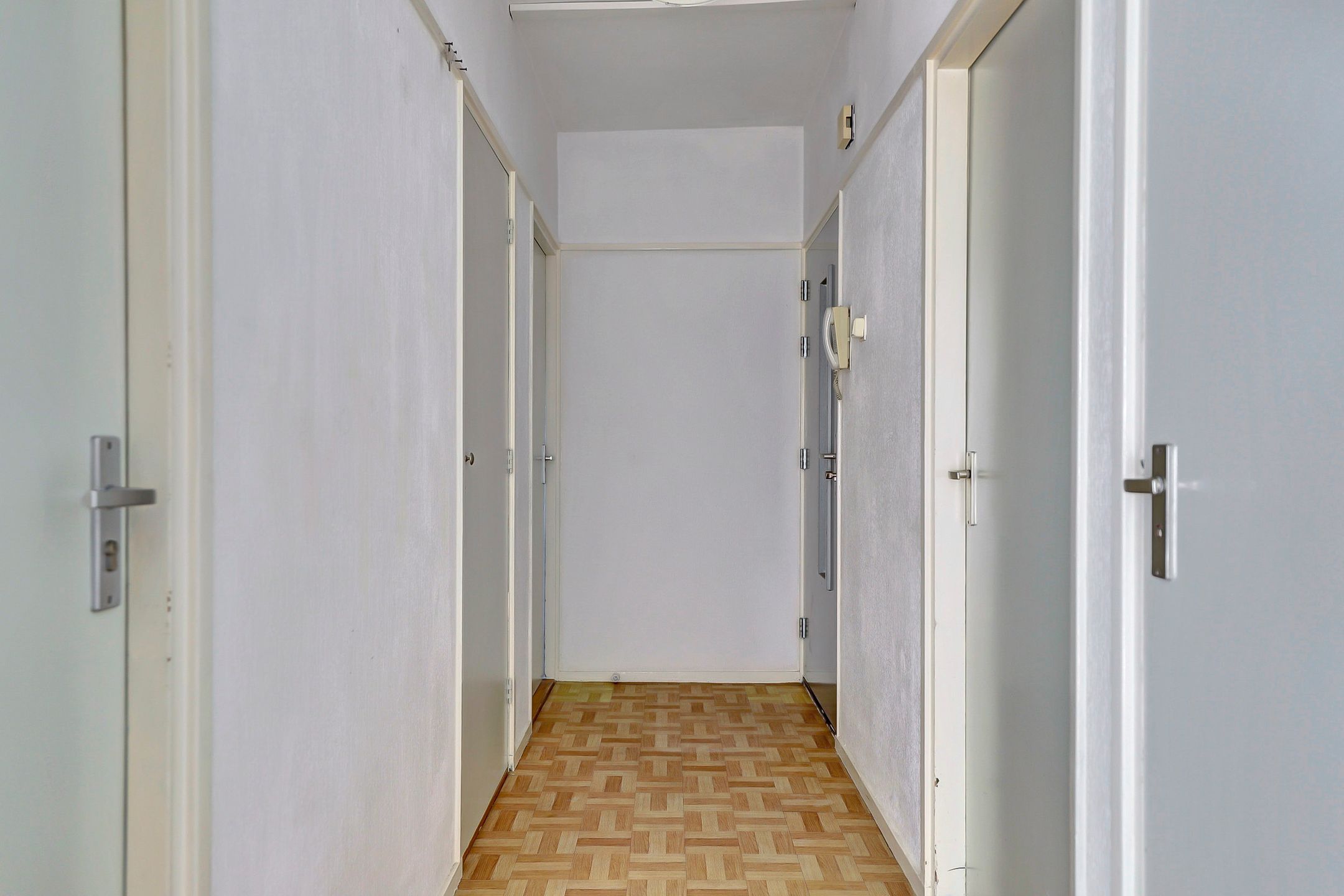 Photo 6 of Aubadestraat 330