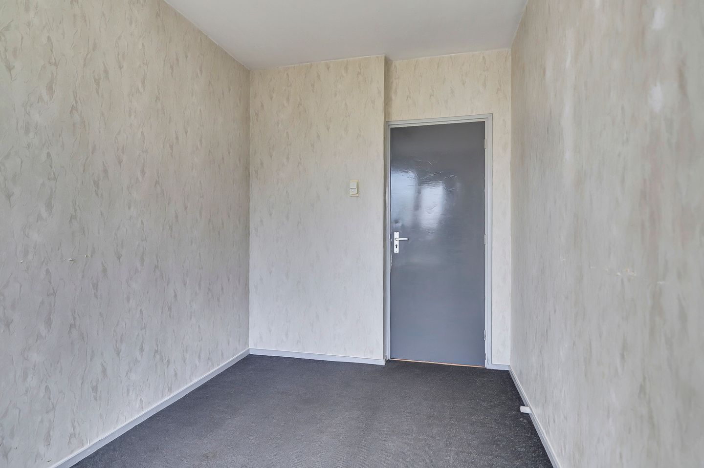 Photo 14 of Aubadestraat 330
