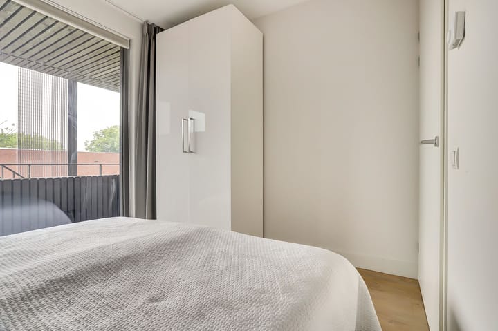 Foto 18 van Ypelaerstraat 4-K