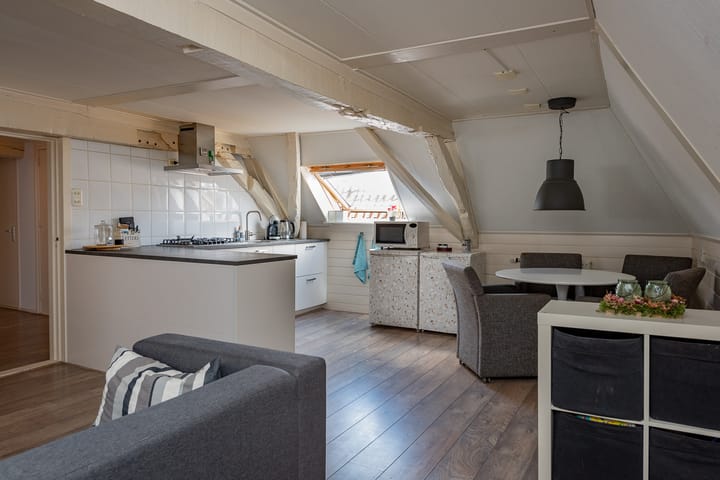 Foto 10 van Bloemsteeg 7-C