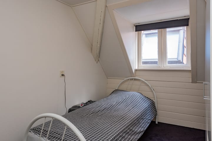 Foto 16 van Bloemsteeg 7-C