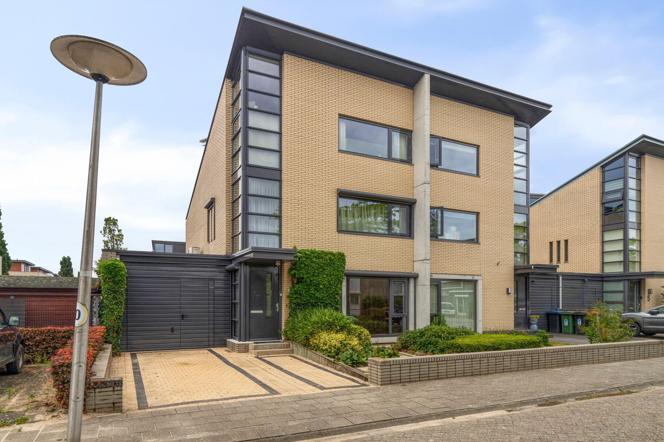 Mangoberg, 1, Roosendaal, 4708NS, Noord-Brabant, Nederland 1 