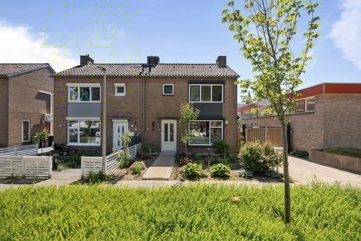 Photo 33 of Watertorenstraat 10