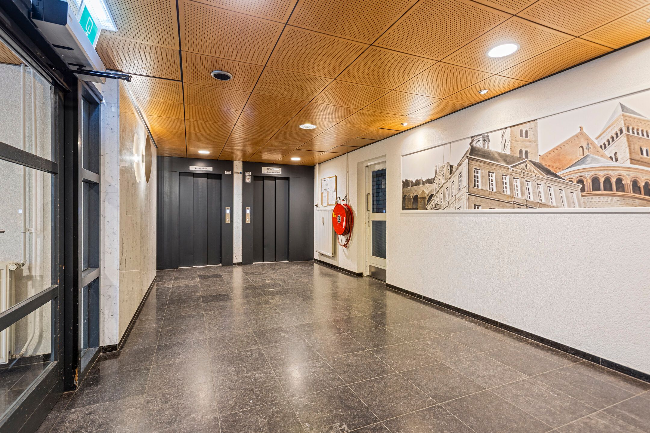 Foto 6 van Via Regia 186-T