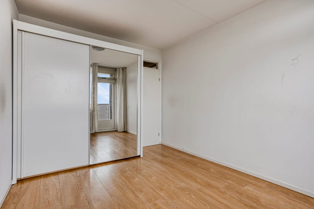 Foto 8 van Via Regia 186-T