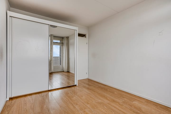 Foto 8 van Via Regia 186-T