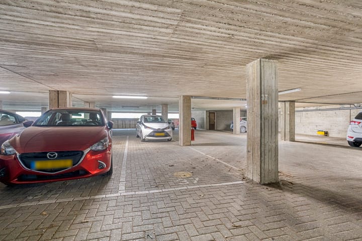 Foto 14 van Via Regia 186-T