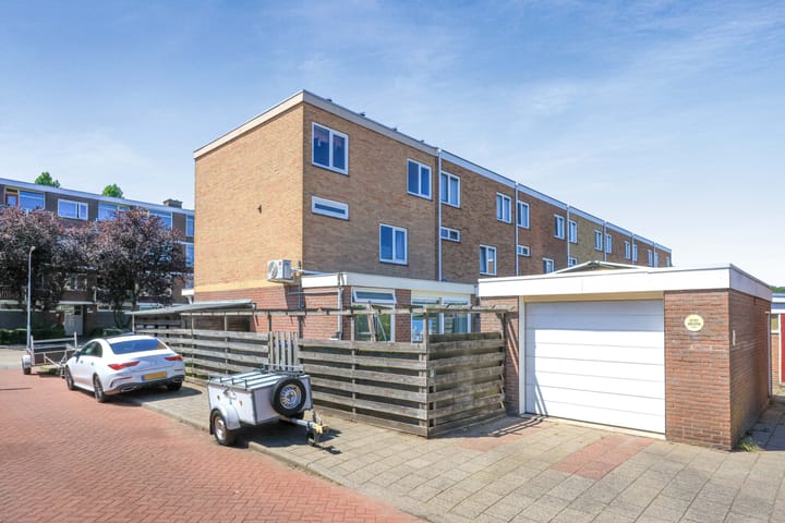 Foto 2 van Strauszstraat 10