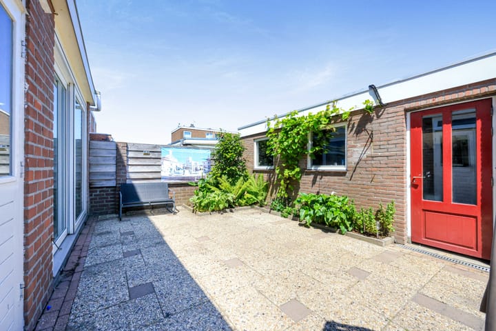 Foto 9 van Strauszstraat 10