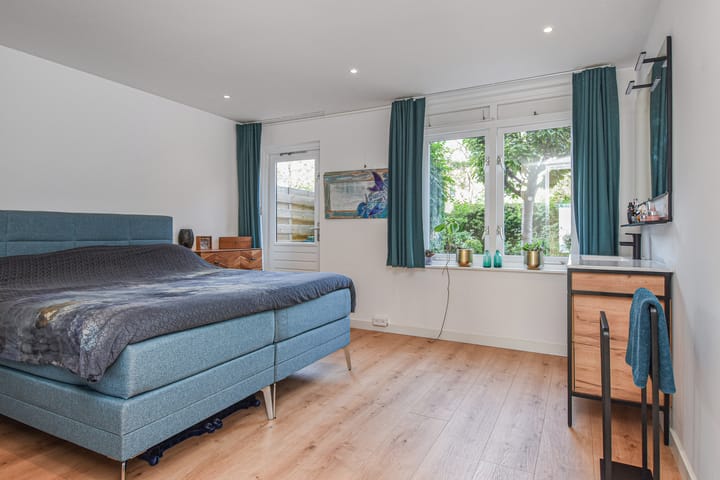 Foto 4 van Charlotte de Bourbonstraat 15