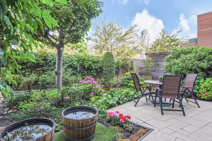 Foto 5 van Charlotte de Bourbonstraat 15