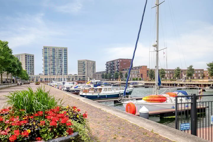 Photo 26 of Groenewoud 72