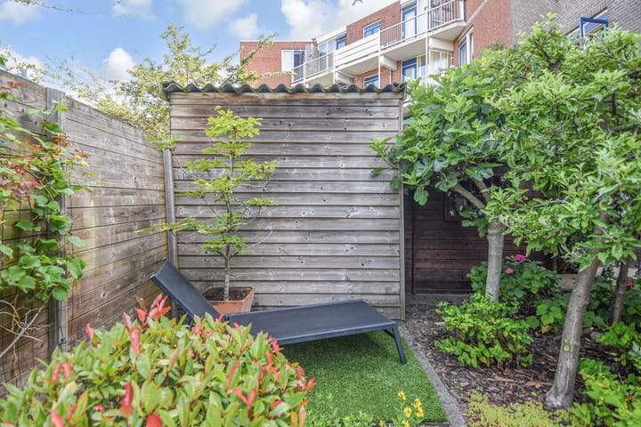 Foto 40 van Charlotte de Bourbonstraat 15