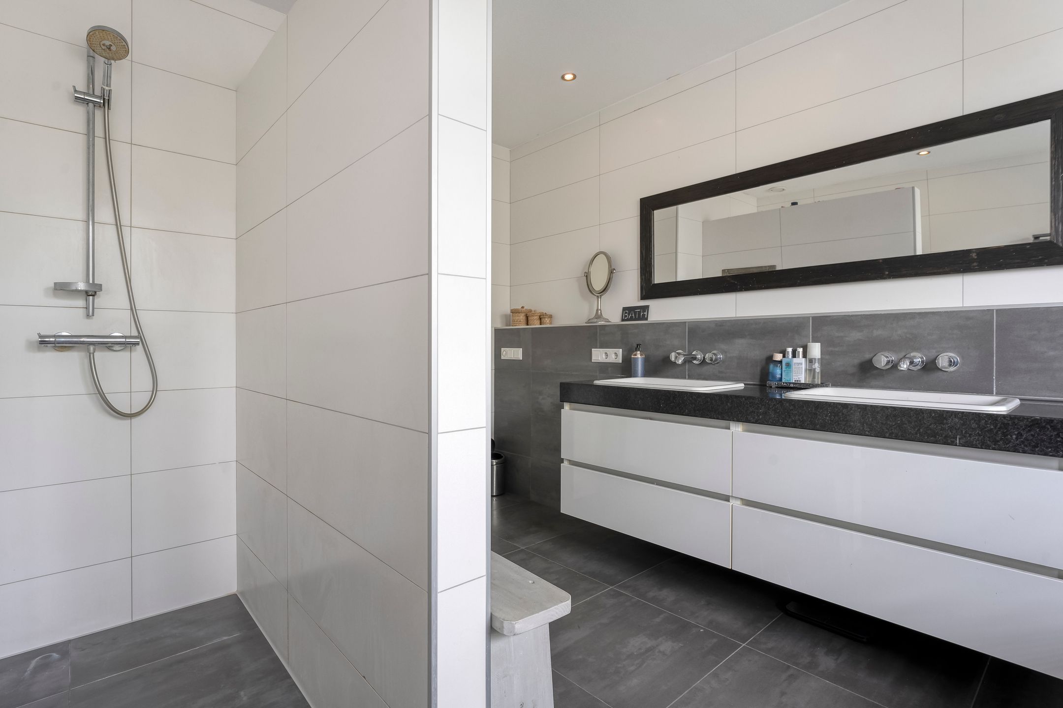 Photo 36 of Weidelanden 11