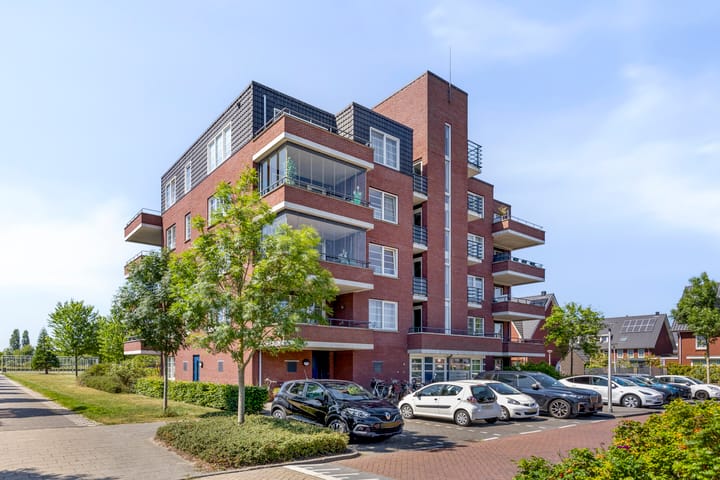 Foto 1 van Westhove 45