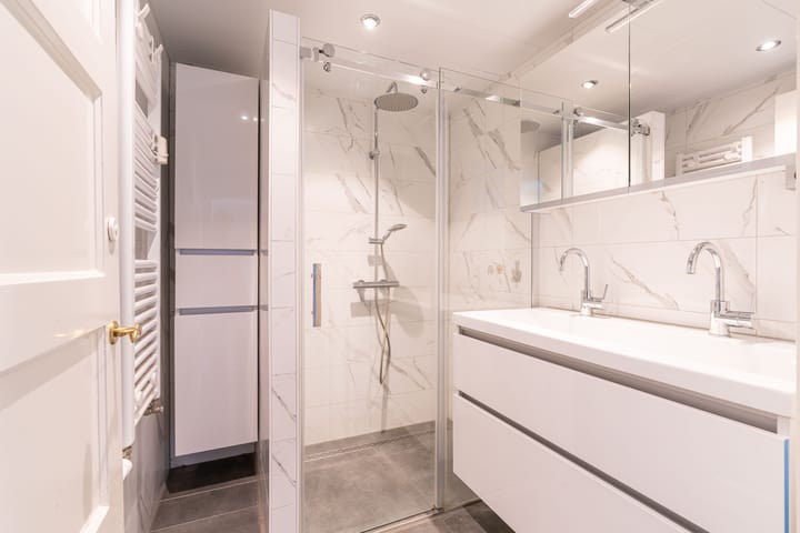 Foto 4 van Riouwstraat 90-B