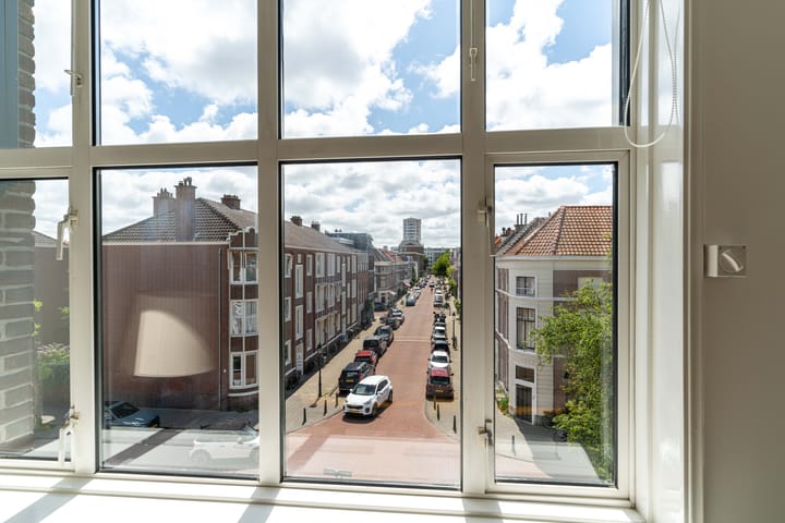 Photo 20 of Riouwstraat 90-B