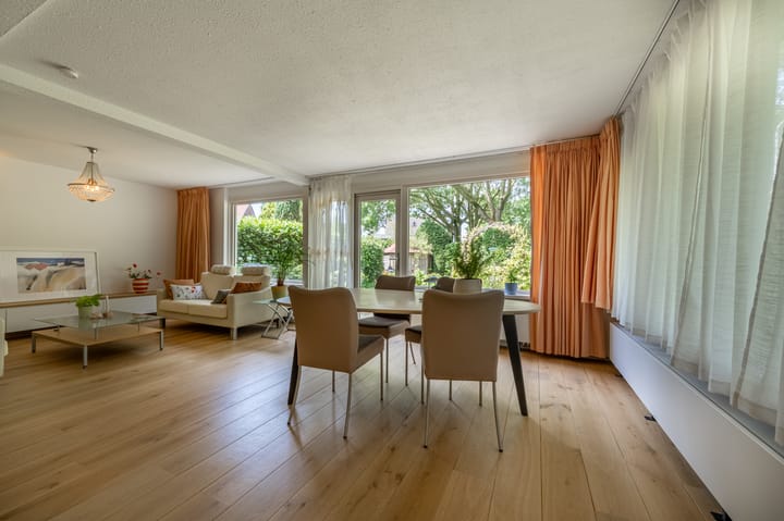 Foto 3 van Manhille 2