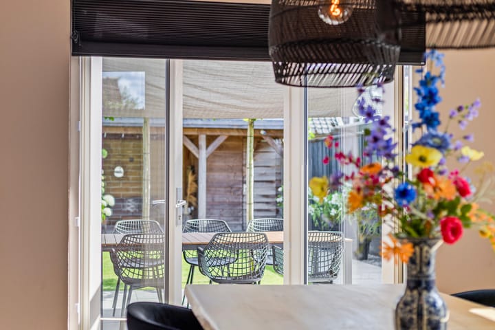 Foto 13 van Van Riebeekstraat 84