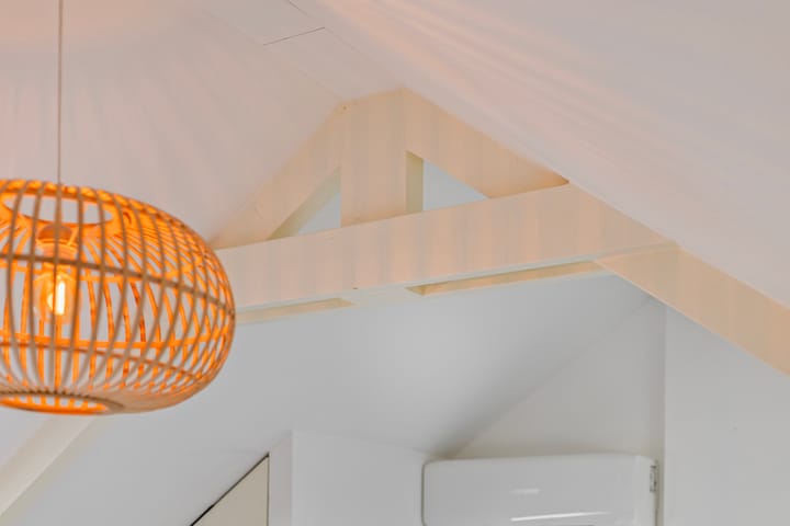 Foto 28 van Van Riebeekstraat 84