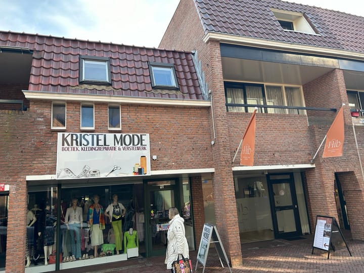 Nieuwe Kerkstraat 12, Borne