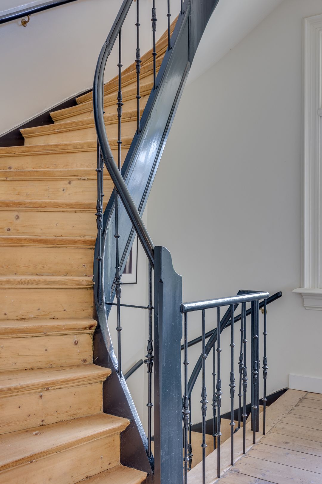 Foto 38 van F.C. Dondersstraat 24