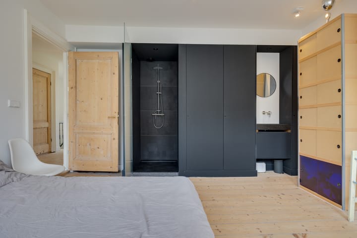 Foto 42 van F.C. Dondersstraat 24