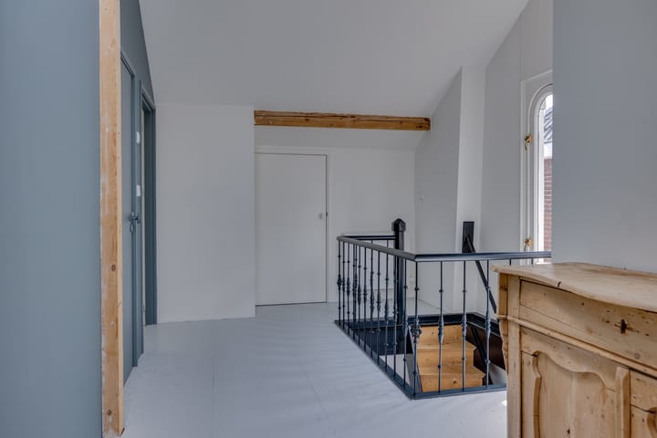 Foto 56 van F.C. Dondersstraat 24