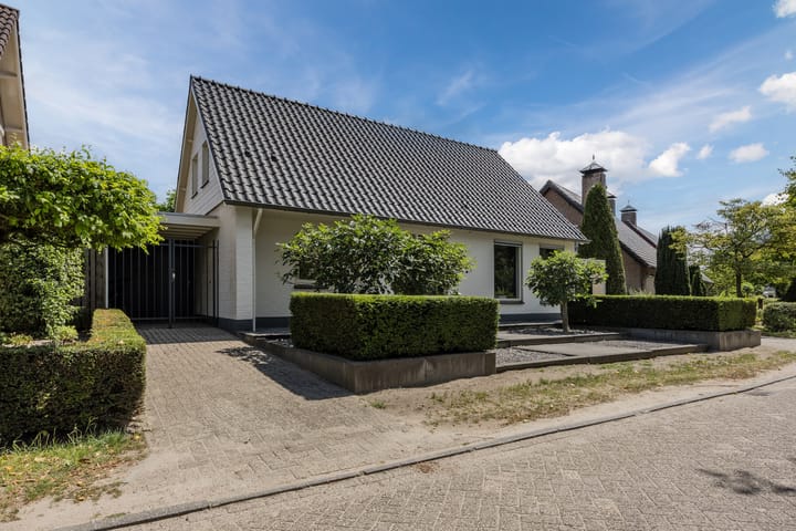 Foto 2 van Avensteinstraat 5