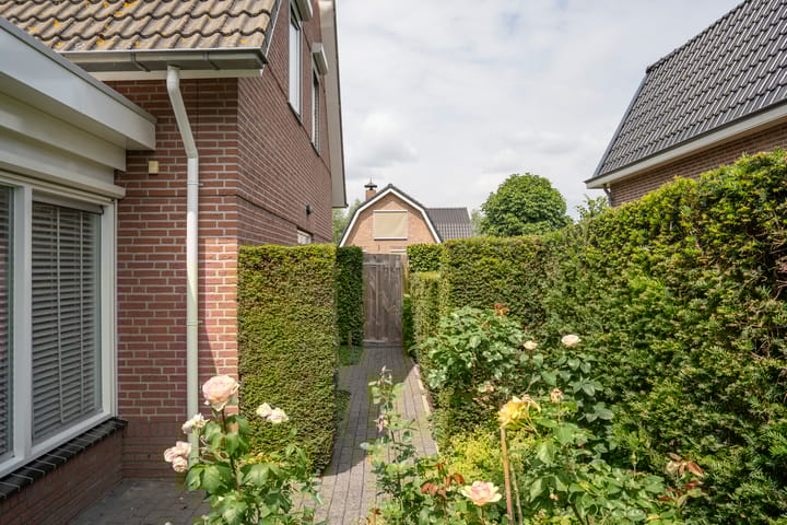 Photo 55 of Laageinde 92-B