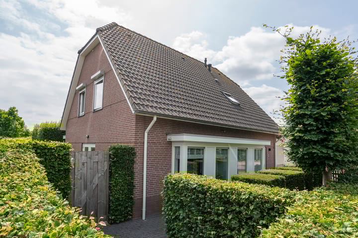 Photo 58 of Laageinde 92-B