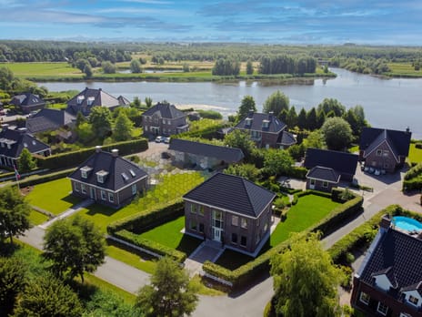 Cantharel 26 tertiary image