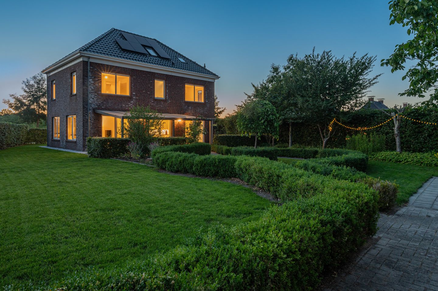 Photo 4 of Cantharel 26