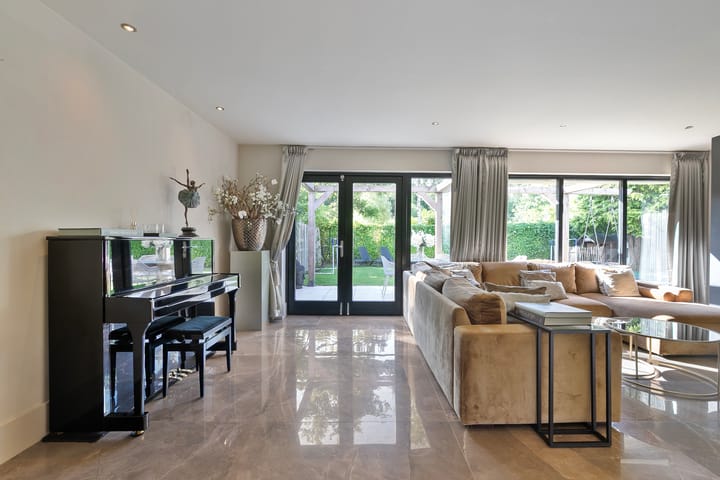 Foto 11 van Larixplantsoen 110