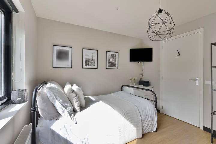 Foto 27 van Larixplantsoen 110